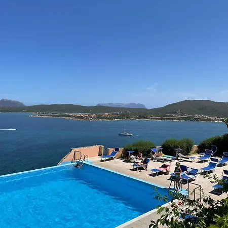 Stunning Flat In Sardinia Costa Smeralda